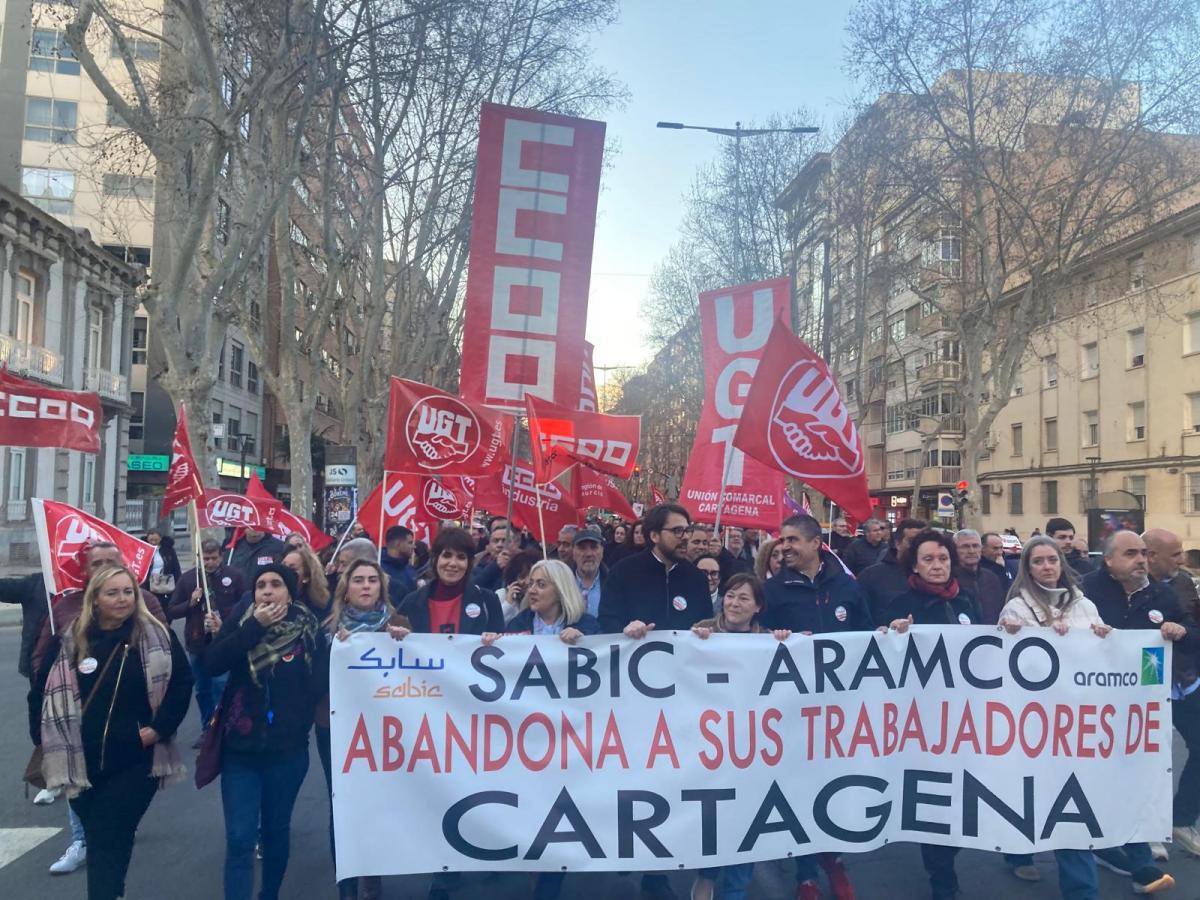 Manifestación en Cartagena contra el cierre de SABIC 03 02 2026