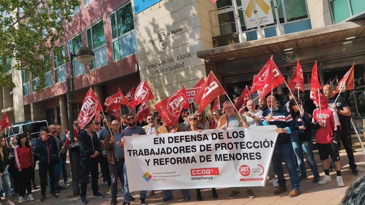 CCOO contra los cierres de centros de menores en la regin de Murcia